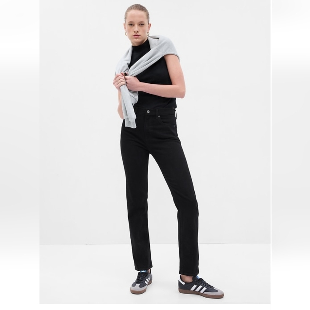 NWT GAP High Rise 90s Straight Jeans True Black 32 Long